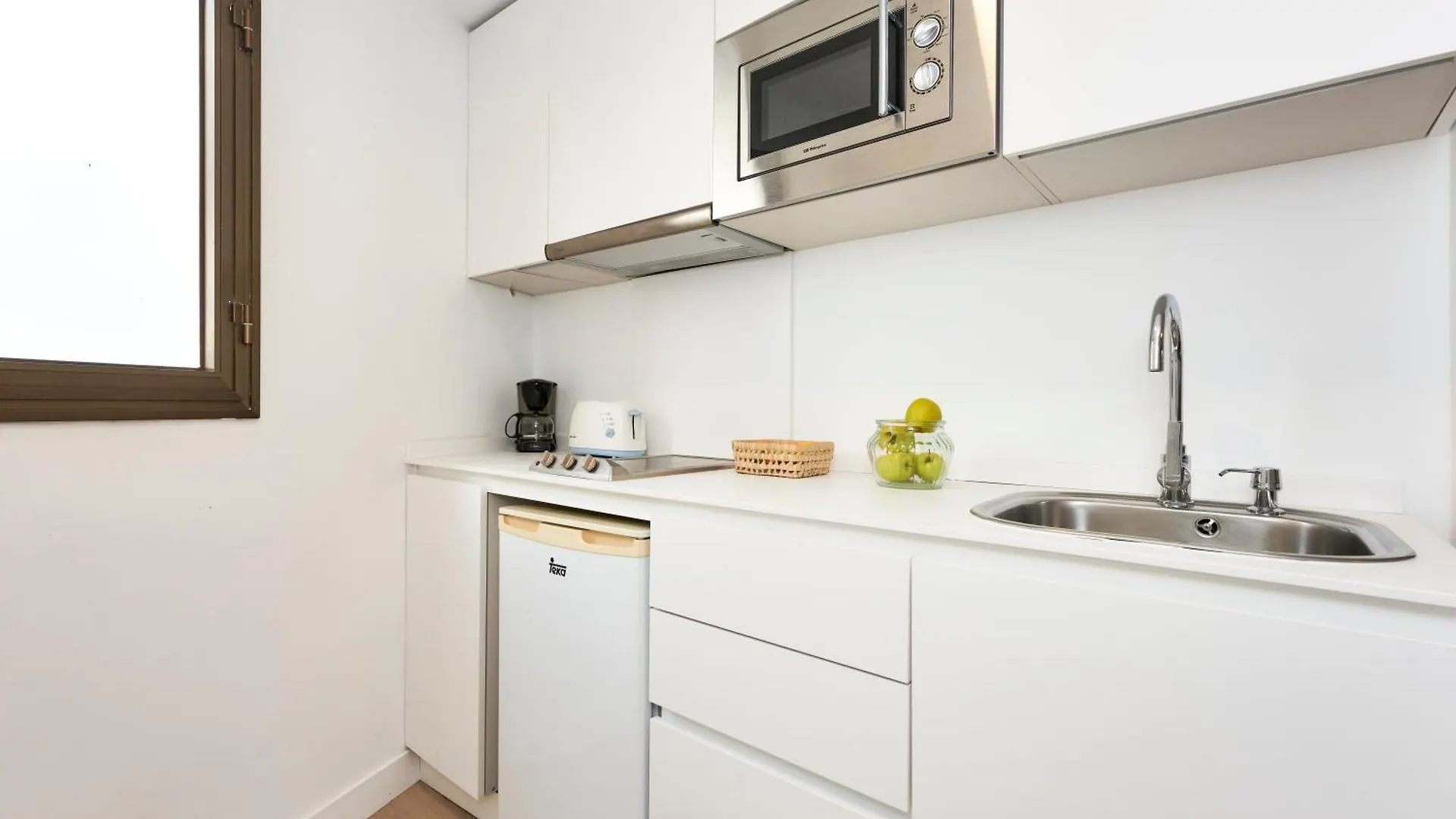 Flacalco Hotel & Apartments カラ・ラトハダ 4*,